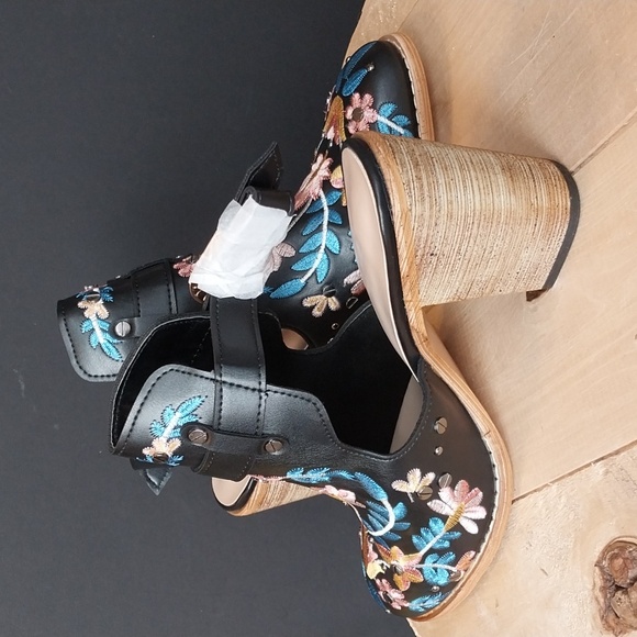 Women's Floral Embroidery Ankle Boots Buckled Backless Western Vintage Style - Picture 2 of 8